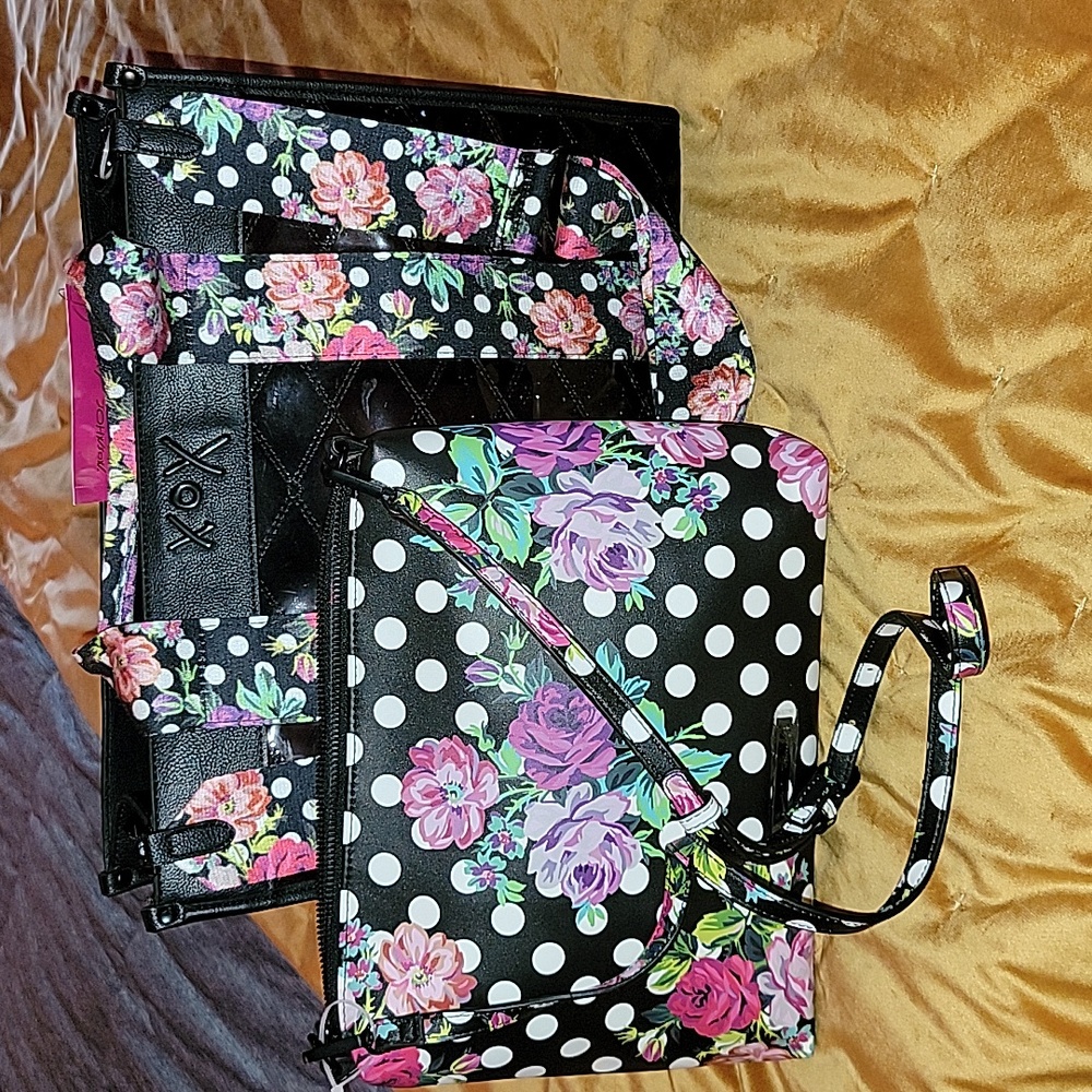 NWT Betsey Johnson XO Clears Tote with Crossbody Purse